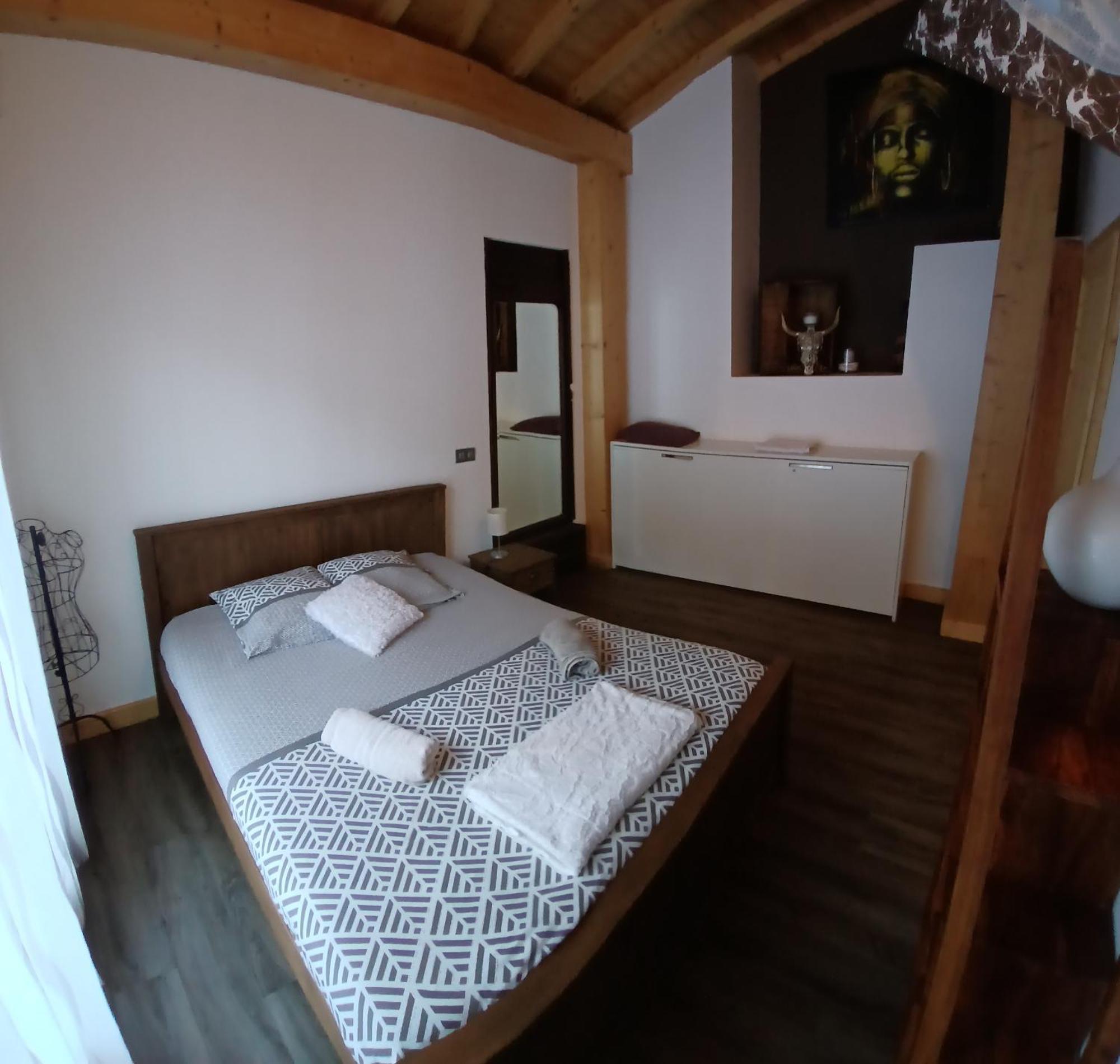 Chalet Les Vagnys - Lac Des Vernays La Riviere-Enverse Exterior foto